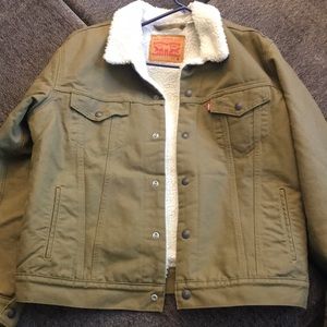 Levi’s Tan Sherpa